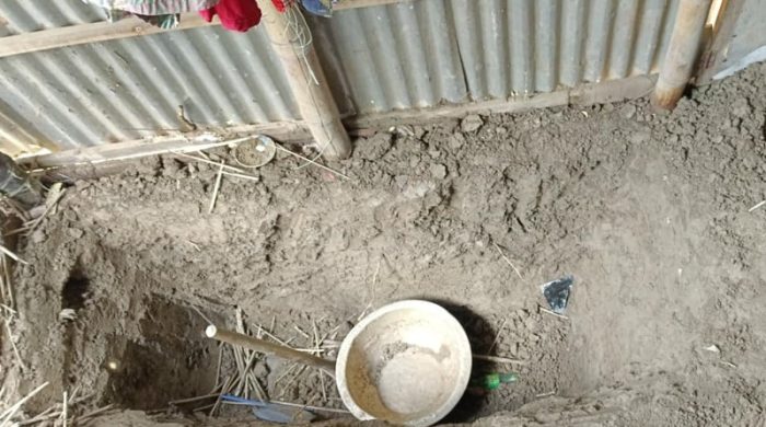 স্বামীর লাশ গুম করতে কবর খুঁড়েছিলেন স্ত্রী, ঢালাই দিতে মজুদ ছিল বালু-সিমেন্ট