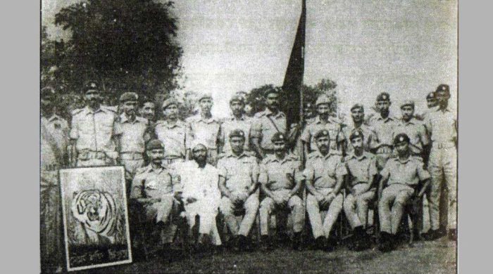 স্টেনগান টু জায়নামাজ: একাত্তরে যুদ্ধ করেছিলেন সুফি সাধক, পীর-মাশায়েখ ও দরবেশেরা