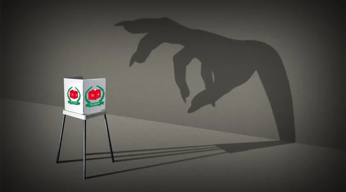 ভোটের মাঠে আতঙ্ক: অবৈধ অস্ত্রধারীদের দাপটে শঙ্কিত আইনশৃঙ্খলা পরিস্থিতি