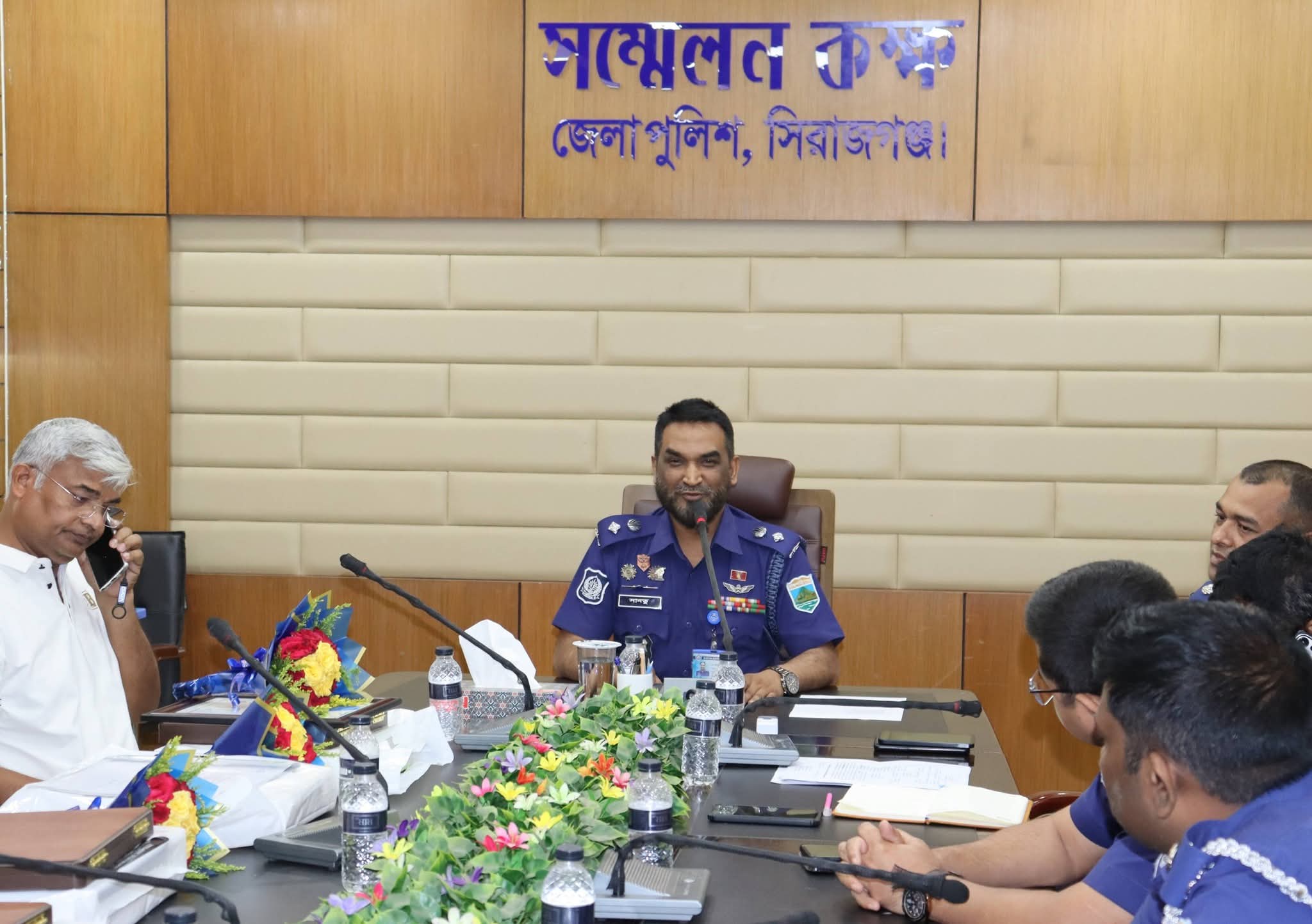 ৪ ইন্সপেক্টরের বদলীজনিত বিদায় সংবর্ধনা অনুষ্ঠিত