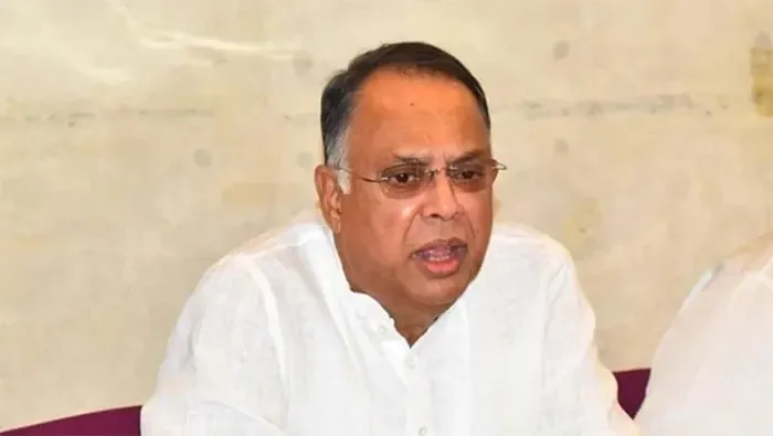 ভাসমান এলএনজি টার্মিনাল মেরামত না হওয়া পর্যন্ত লোডশেডিংয়ের বিকল্প নেই: বিদ্যুৎমন্ত্রী