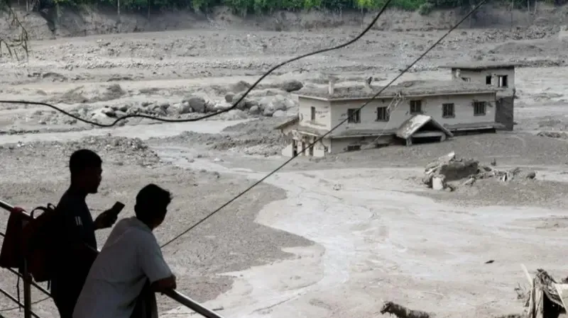 নেপাল-তিব্বত সীমান্তে বন্যা ও ভূমিধস: নিখোঁজ কয়েকশ, উদ্ধার তৎপরতা অব্যাহত