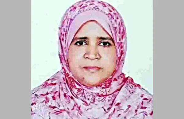 সংসদ ভবনের সামনে ছিনতাইকারীর কবলে পড়ে প্রাণ হারালেন বগুড়ার প্রধান শিক্ষিকা