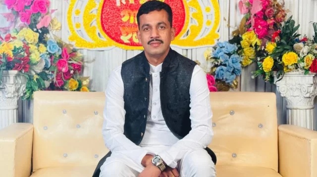 নরসিংদীতে প্রবাসীর স্ত্রীর বিরুদ্ধে কোটি টাকা ও স্বর্ণালঙ্কার নিয়ে পালিয়ে যাওয়ার অভিযোগ