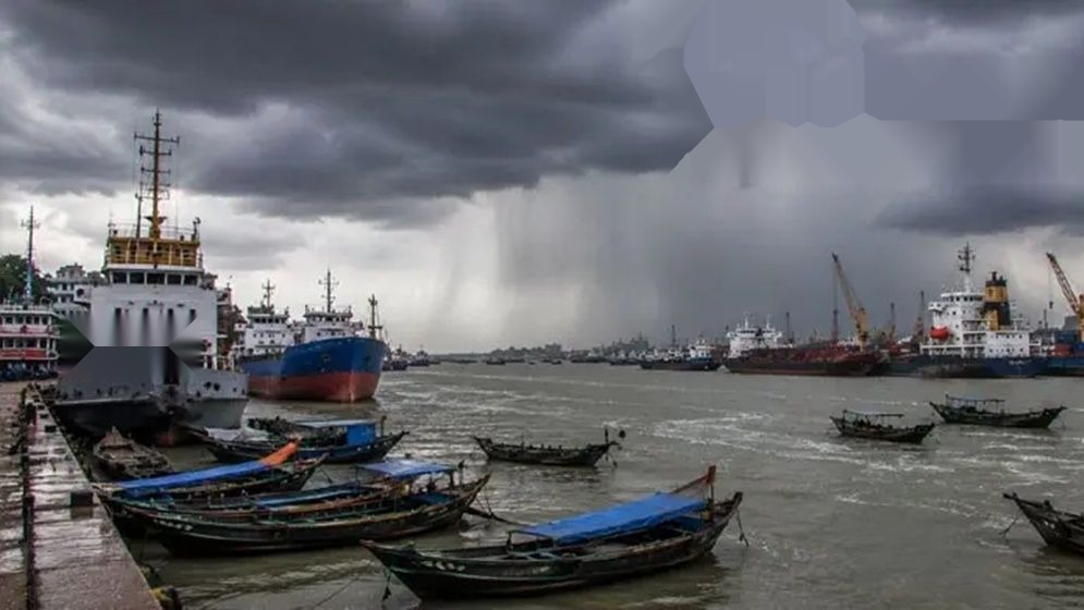সাগরে নিম্নচাপ: দেশের আট বিভাগে বৃষ্টির পূর্বাভাস ও তাপমাত্রা হ্রাসের বার্তা