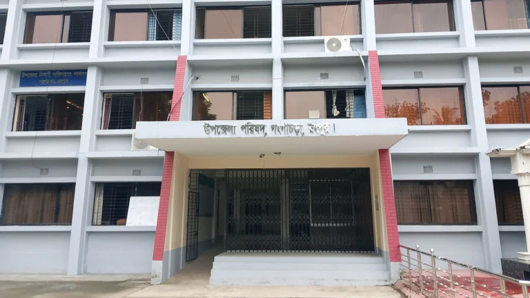 রংপুরের গঙ্গাচড়ায় ক্রীড়া সামগ্রী বিতরণের ৫ লাখ ৯৭ হাজার টাকা বরাদ্দ, মাঠে নেই কোনো সরঞ্জাম