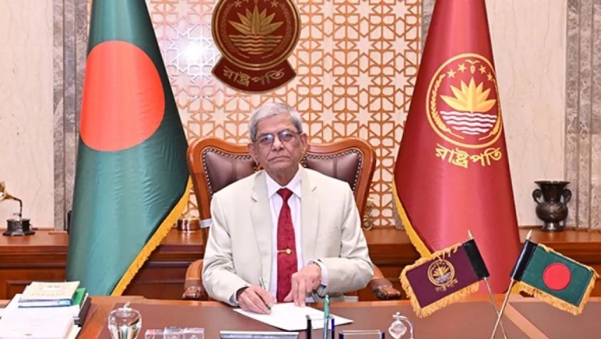 দুই দিনের সফরে নিজ জেলা ঠাকুরগাঁওয়ে যাচ্ছেন রাষ্ট্রপতি মির্জা ফখরুল ইসলাম আলমগীর