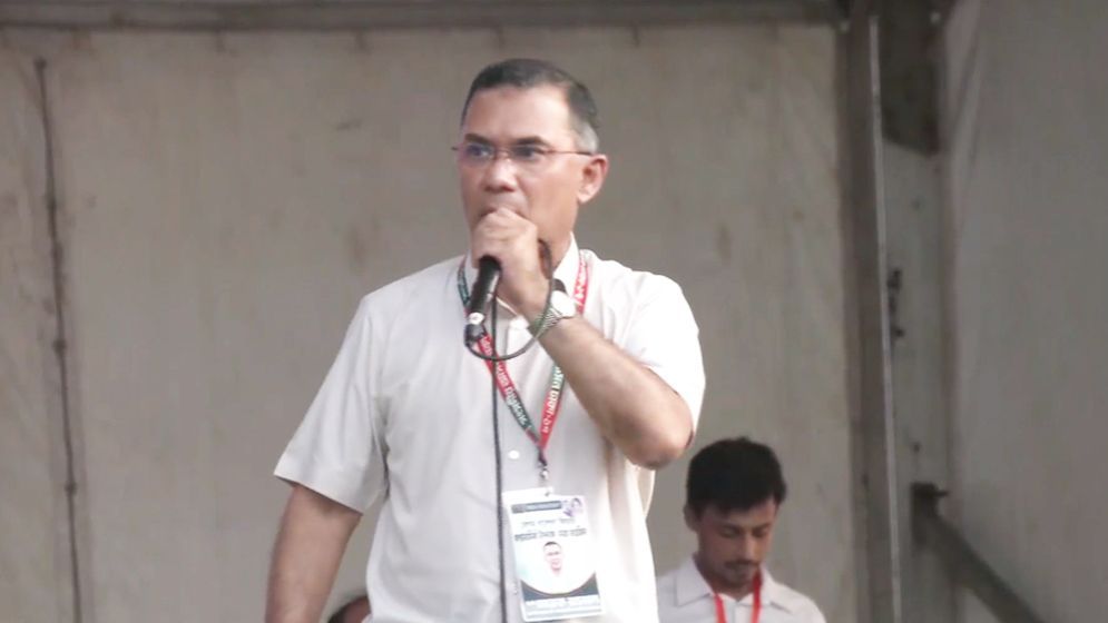 লোডশেডিং নিয়ে দেশবাসীর কাছে দুঃখ প্রকাশ করলেন প্রধানমন্ত্রী তারেক রহমান