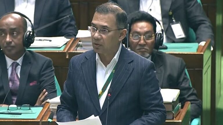 জ্বালানি সংকট কাটাতে এলএনজি আমদানি ও নতুন টার্মিনাল স্থাপনের উদ্যোগ