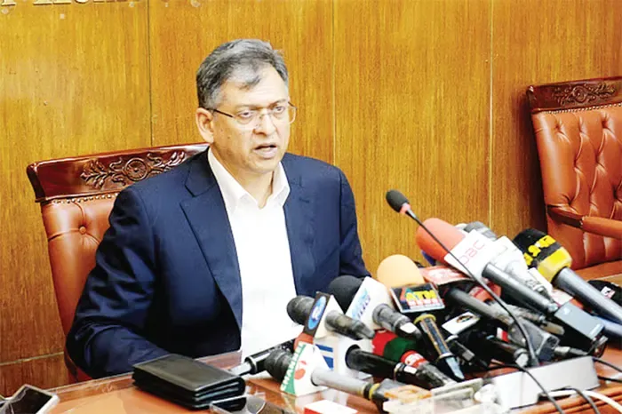 গণমাধ্যমকে টার্গেট করা হয়নি, সাইবার সুরক্ষা আইন নিয়ে স্বরাষ্ট্রমন্ত্রী