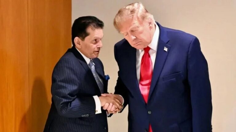 জাতিসংঘ অধিবেশনের ফাঁকে ডোনাল্ড ট্রাম্পের সঙ্গে ড.