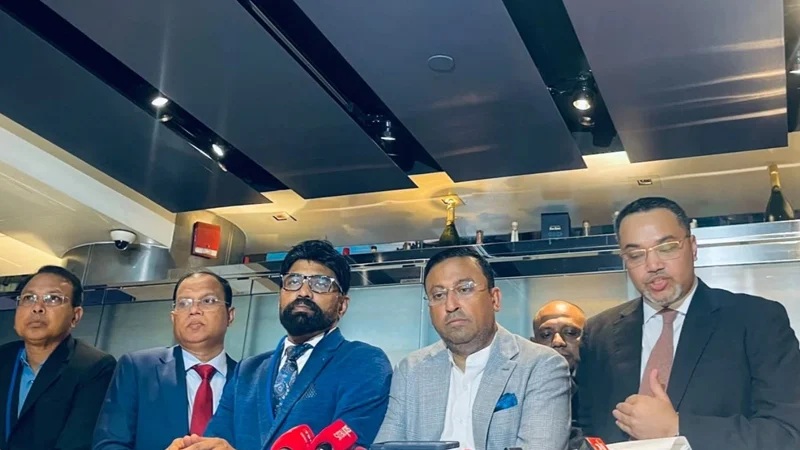 বোয়িং থেকে আরও ১১টি নতুন উড়োজাহাজ কিনছে বাংলাদেশ