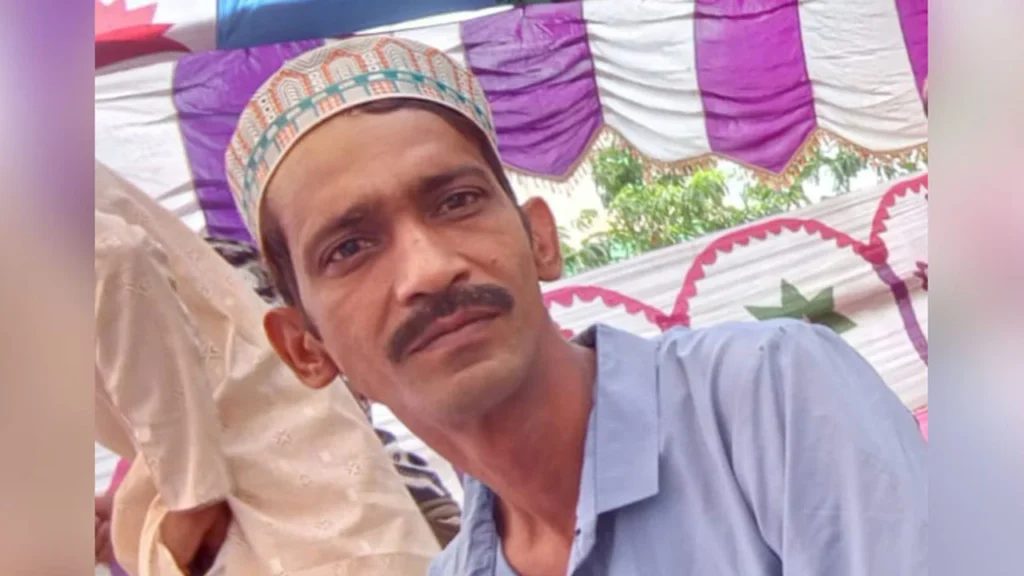 রাজশাহীতে মুদি দোকানিকে পিটিয়ে ও কুপিয়ে হত্যার ঘটনায় মামলা