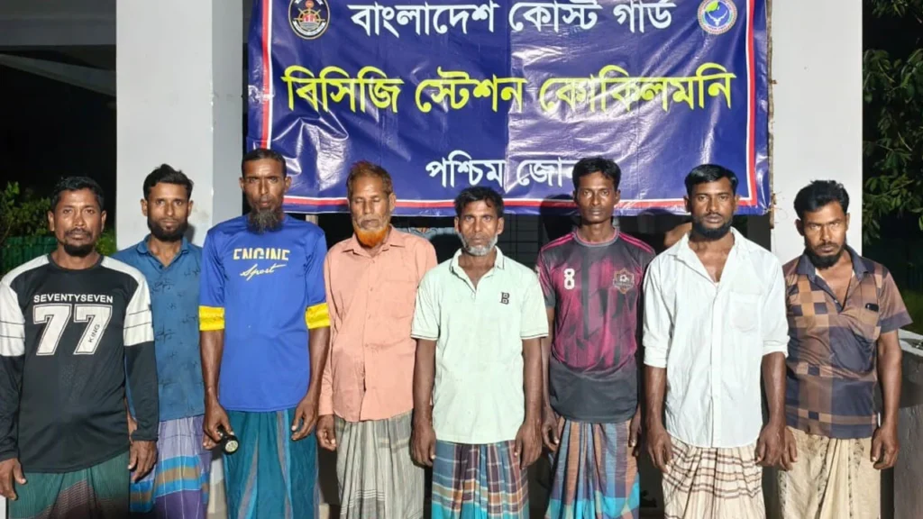 সুন্দরবনের গভীর সমুদ্রে ইঞ্জিন বিকল
