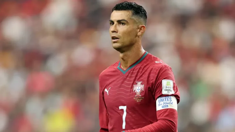 নিষেধাজ্ঞার শঙ্কা উড়িয়ে পর্তুগাল দলে ফিরছেন রোনালদো