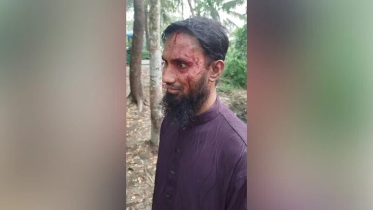 মনপুরাতে মসজিদ থেকে ডেকে নিয়ে শিক্ষক ও তাঁর ভাইকে